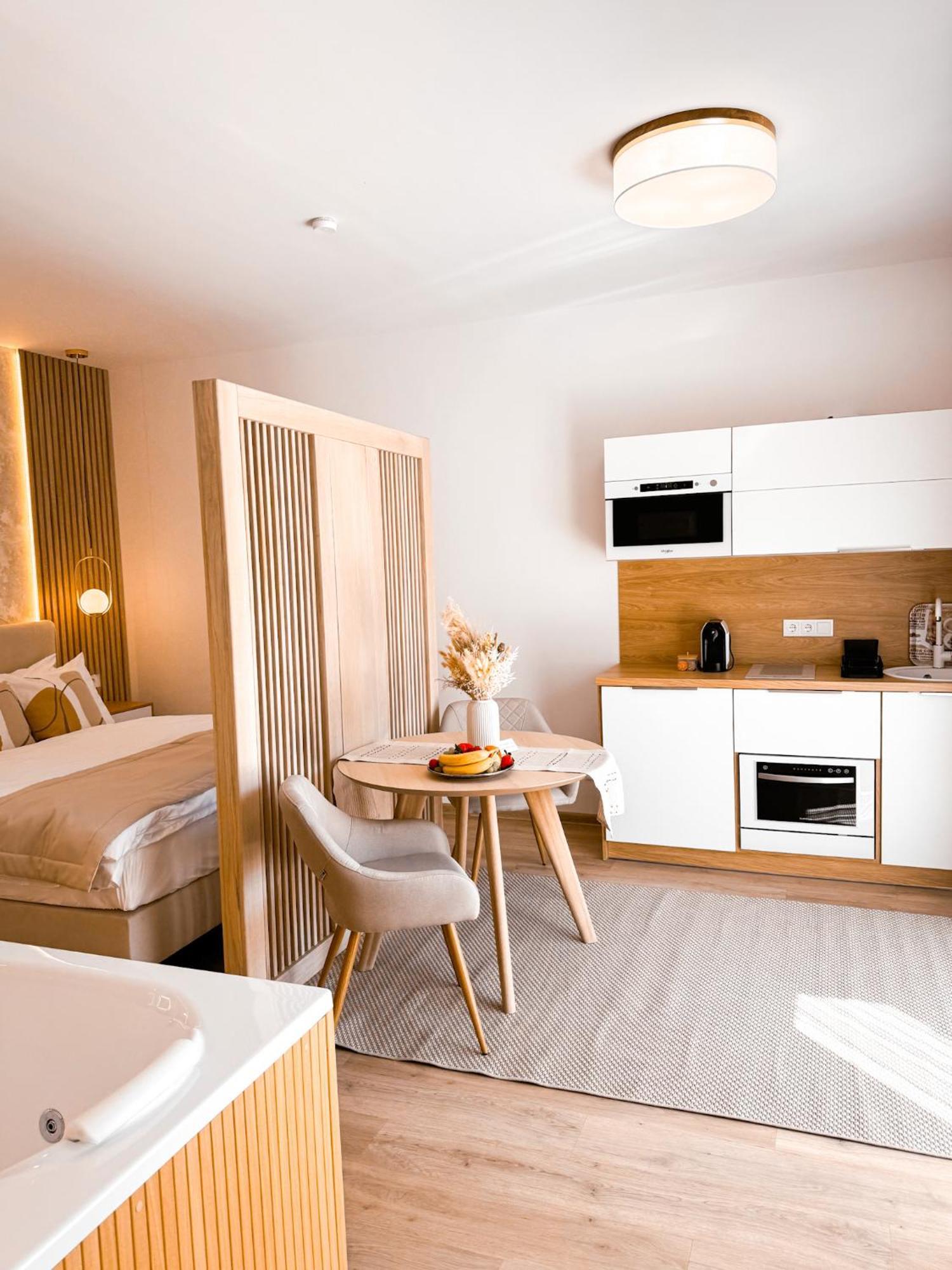 Twin Premium Apartman Tihany Extérieur photo