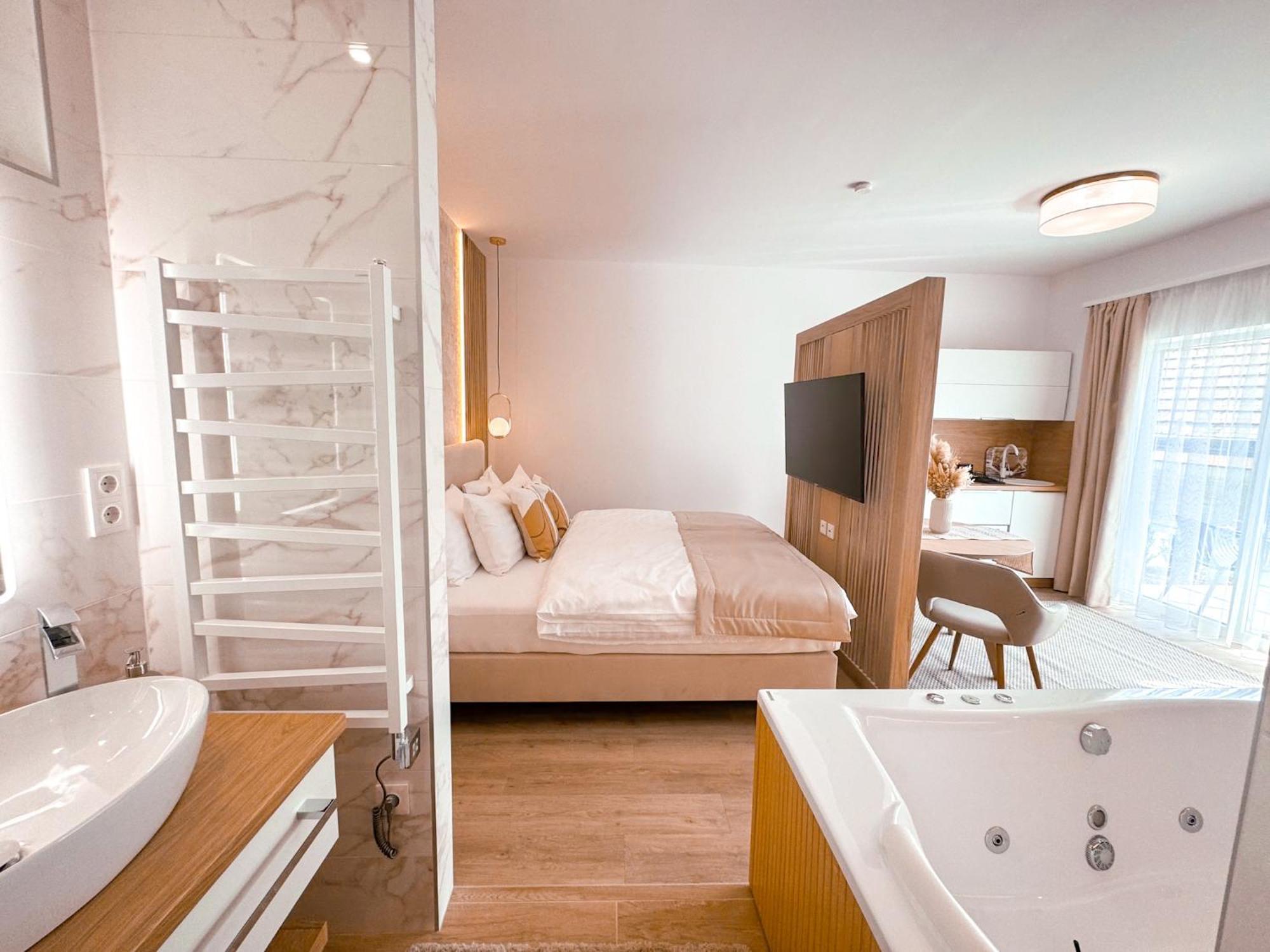 Twin Premium Apartman Tihany Extérieur photo